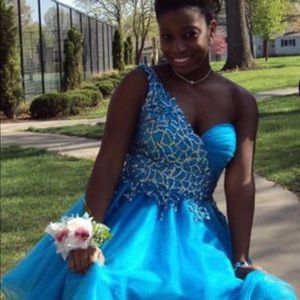 Sherri Hill Prom Dress